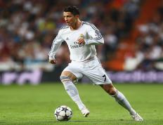 字母哥在IG比赛中精彩发挥，赛况扑朔迷离引发热议！